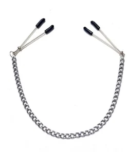 Stringi capezzoli